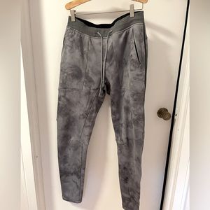 Men’s Lululemon Patterned Textured Tech Pant